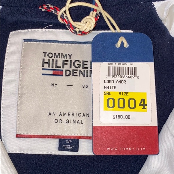 Men’s Tommy Hilfiger pull over jacket - Picture 4 of 4